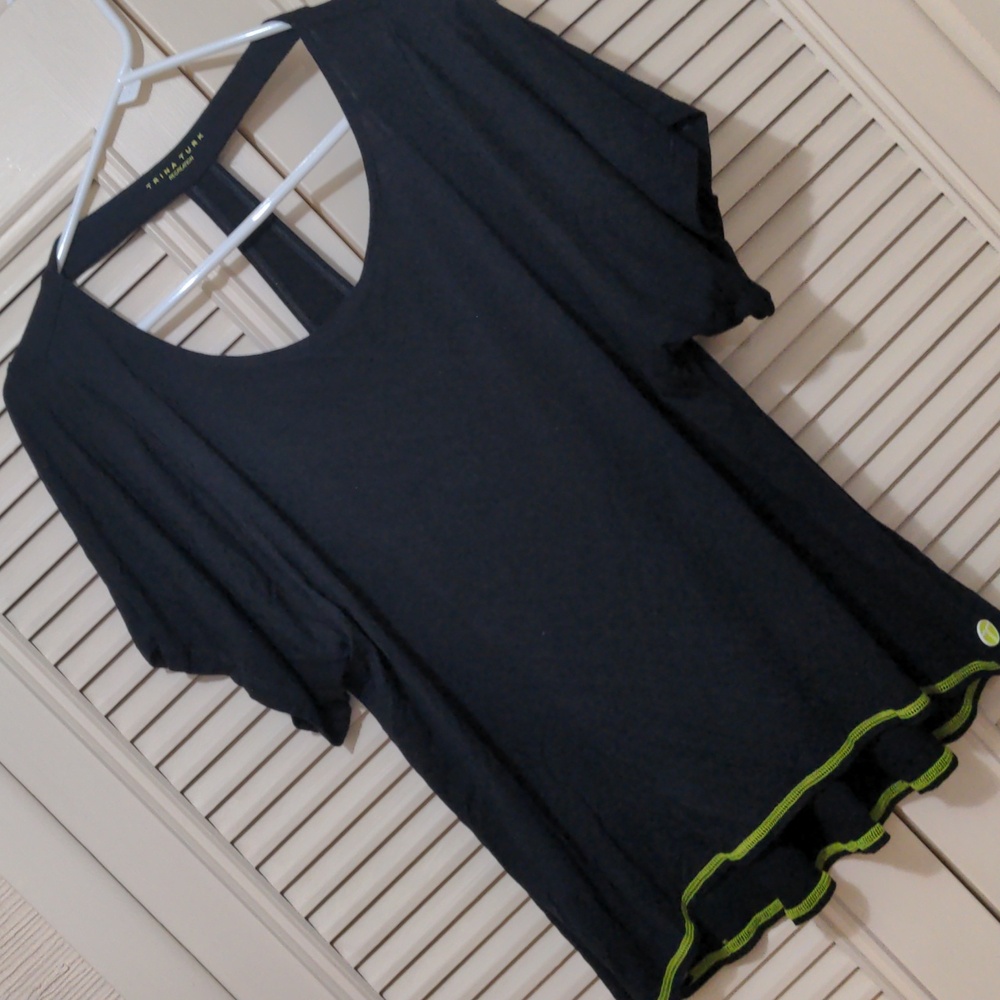 Trina Turk Recreation size medium black knit top